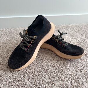 Men’s Allbirds Dark Gray Knit Wool Runners Size 10.5 | Lightweight Comfort Shoes